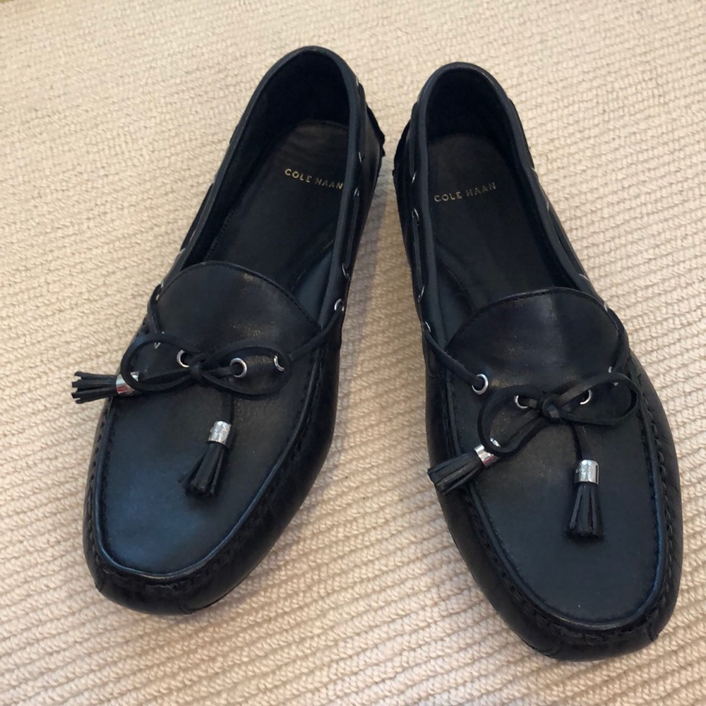 COLE HAAN “Grant” driving moccasins